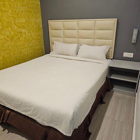 Fortune Hotel Τζόχορ Μπάχρου Εξωτερικό φωτογραφία
